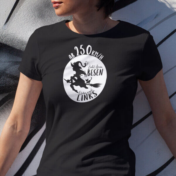 Schwarzes Damen-Shirt “Hexenritt” – Baumwolle, mit Humor und Style – Bild 2